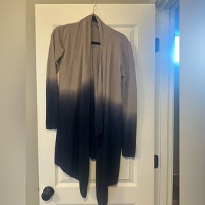 EUC BAREFOOT DREAMS S/M